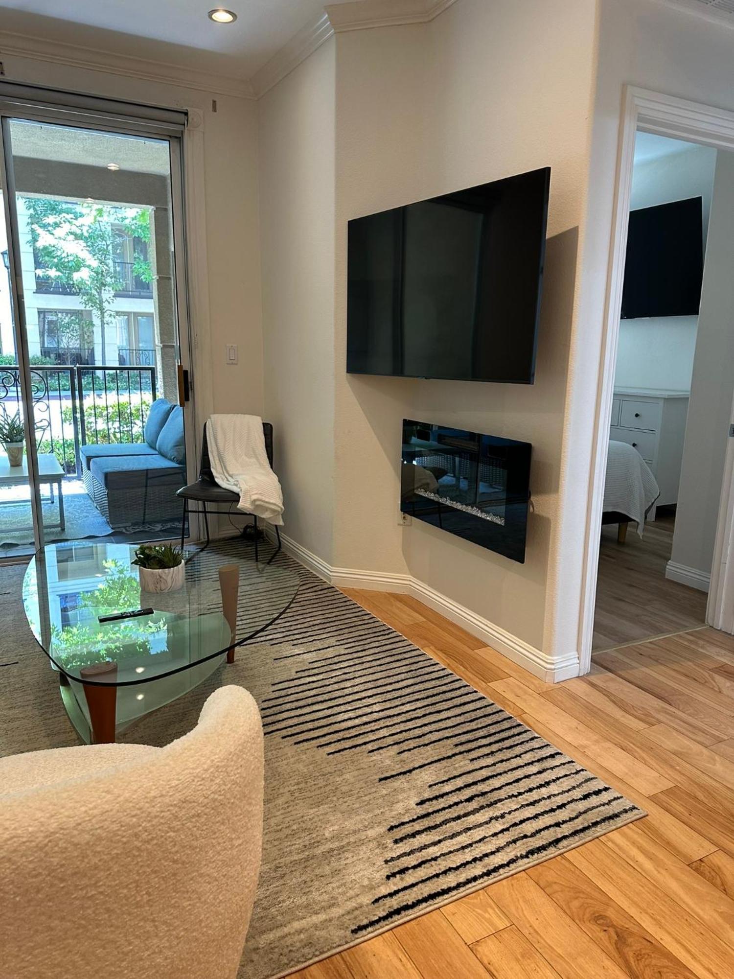 Irvine Gem Luxury Condo Near Irvine Business & Uci Hospital Exterior photo
